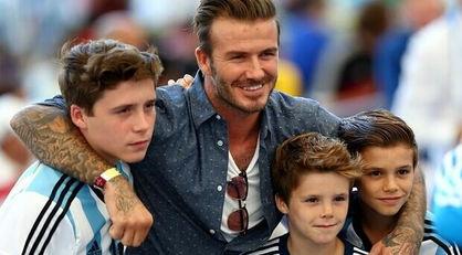 大嘴爆料小贝的视频大全,揭秘视频大全背后的精彩瞬间