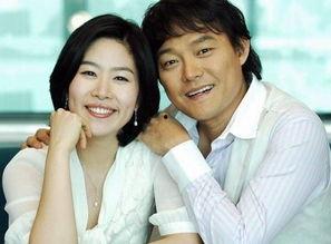 两个妻子在线观看,网络时代的情感交织 第1张 两个妻子在线观看,网络时代的情感交织 第1张