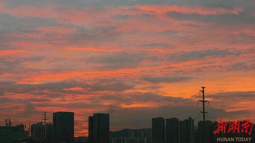 火烧云全集在线观看,在线观看，感受壮美云海的艺术盛宴  第3张