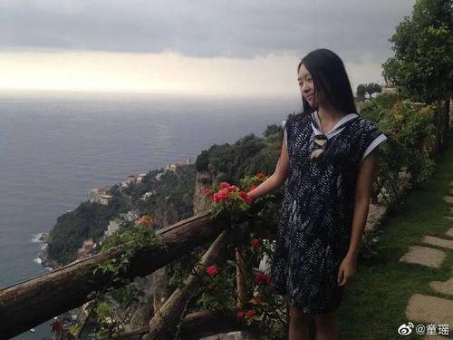 扒姨太爆料佟丽娅视频,扒姨太揭露明星幕后生活片段