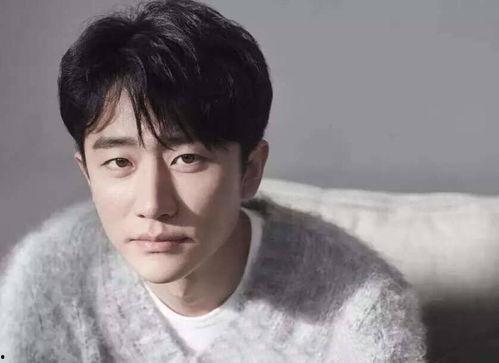 三亚明星男士爆料视频,揭秘明星日常幕后生活 第3张 三亚明星男士爆料视频,揭秘明星日常幕后生活 第3张